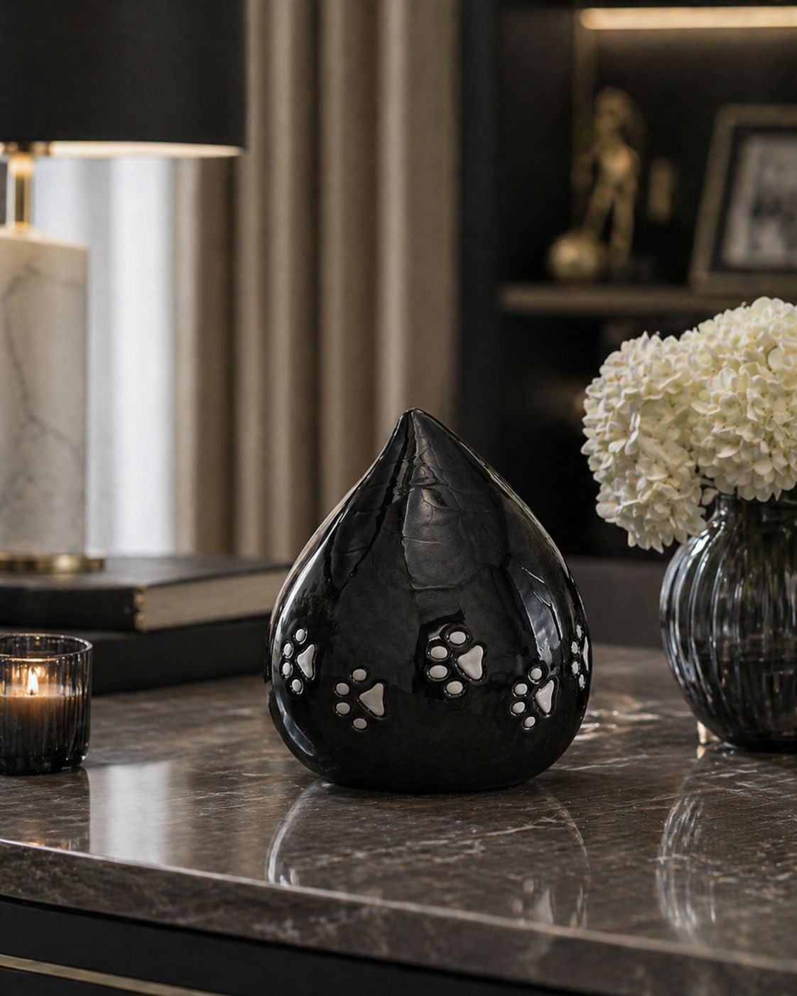 Midnight Paws Teardrop Urn