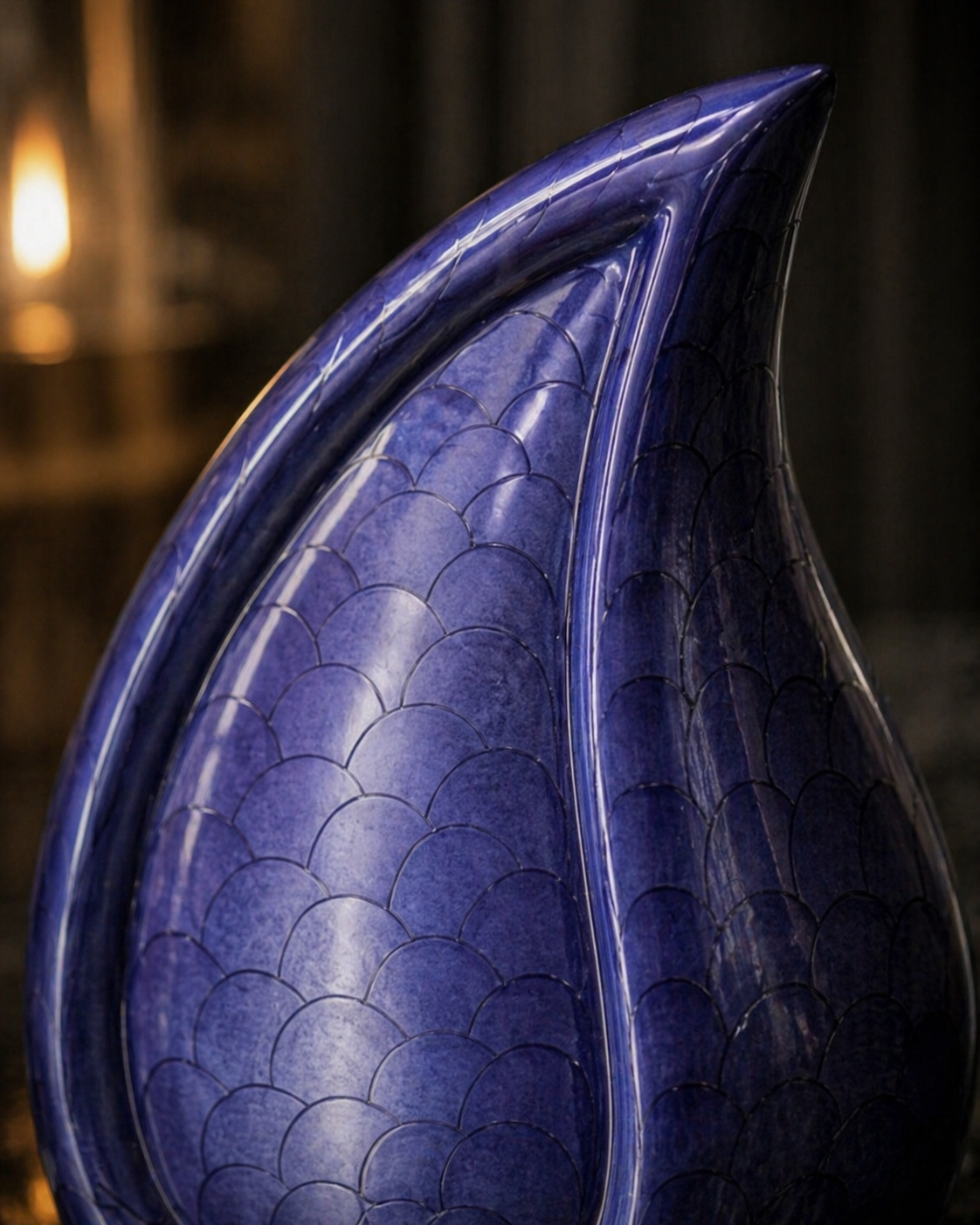 Indigo Veil cremation urn, lid detail close-up