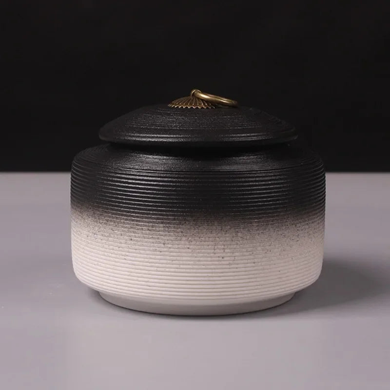 Why Choose a Minimal Style Keepsake Urn?
